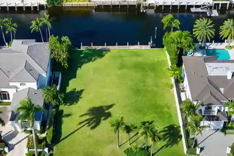 Remarkable Waterfront Vacant Lot Opportunity