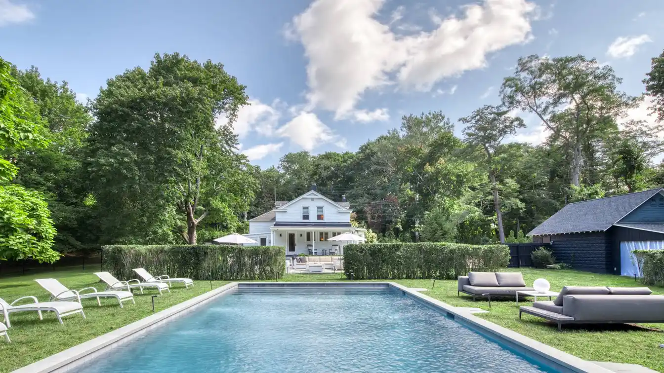Fabulous Renovation of the Iconic Captain Cartwright House