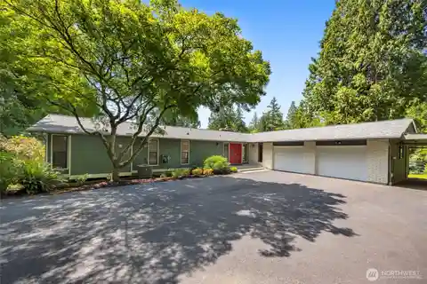 Updated Estate with Stunning Views