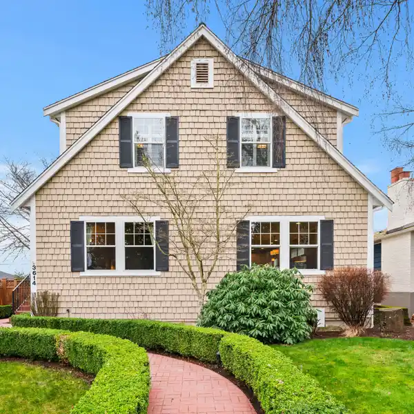 NANTUCKET INSPIRATION IN MAGNOLIA’S NORTH HILL