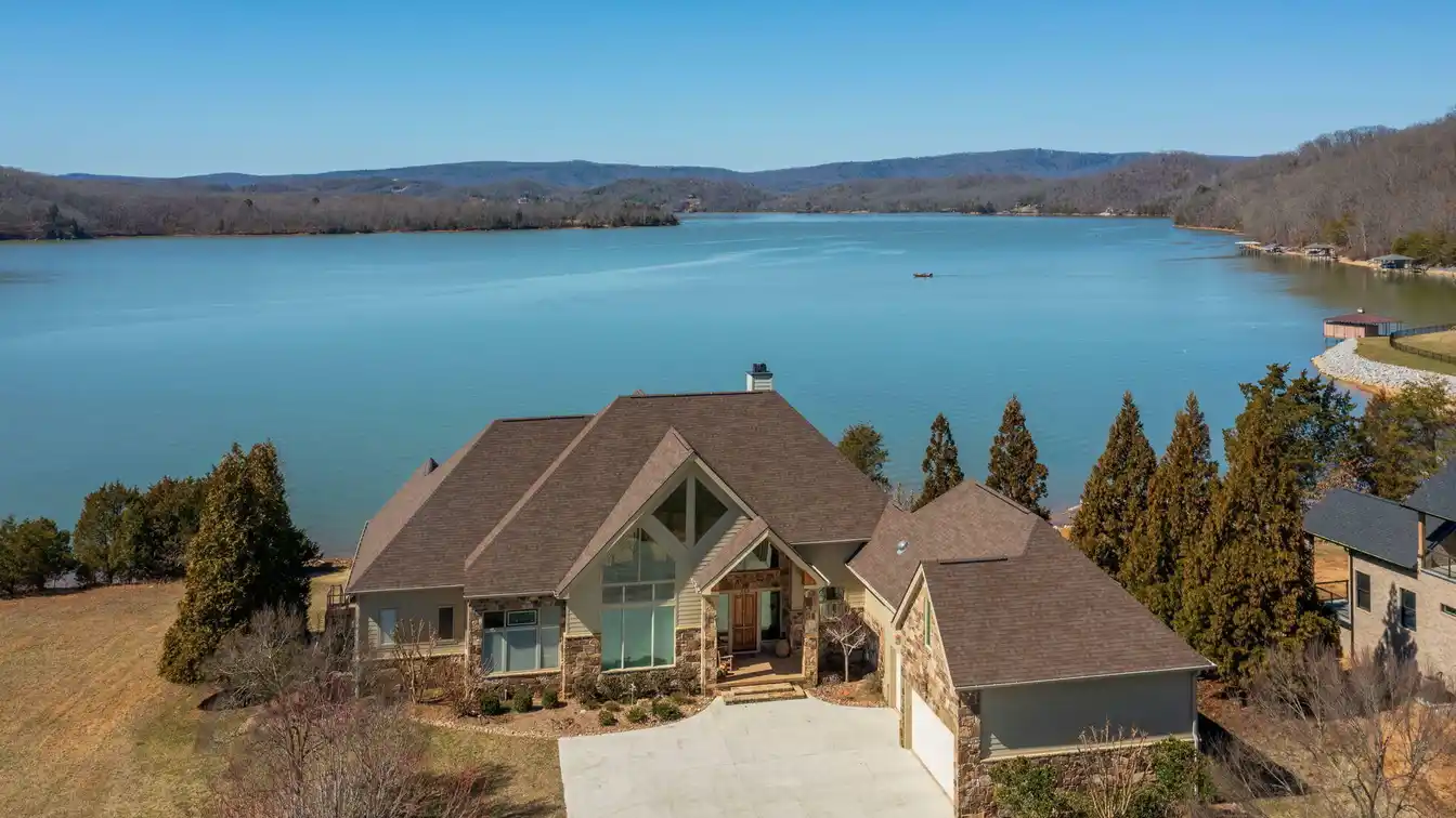 Exceptional Waterfront Home in Prestigious Grande Vista Bay