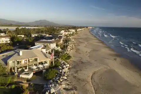 The Ultimate Oceanfront Estate