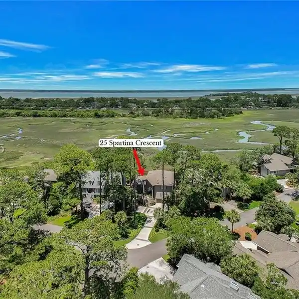 LOWCOUNTRY LIVING AT ITS FINEST