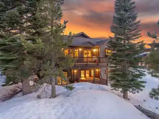 Mountain Retreat with Amazing Panoramic Views