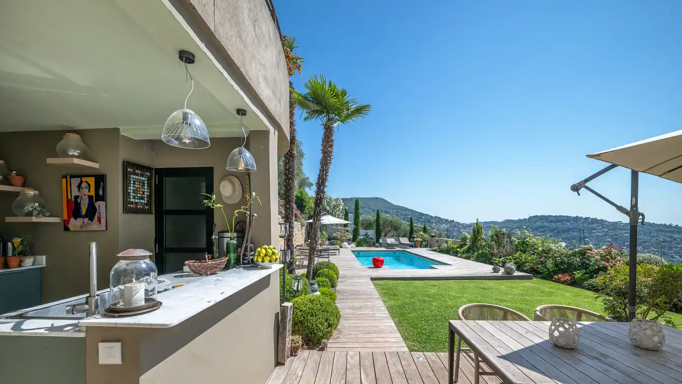 Magnificent Villa with Panoramic View