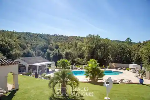 Beautiful Villa in a Green Setting with Large Pool