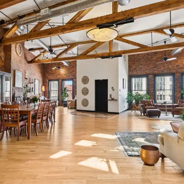 RARE URBAN GEM IN THE HEART OF PORTLAND