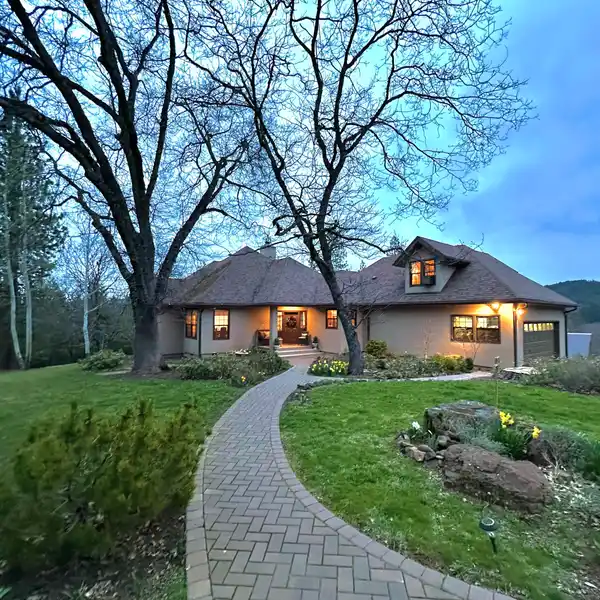 METICULOUSLY MAINTAINED TWO-ACRE ESTATE
