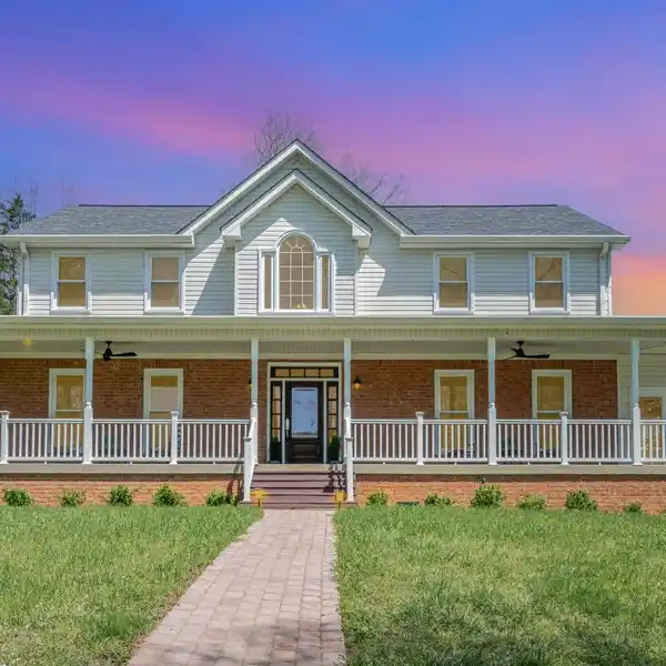 SERENE ESTATE ON 6.84 ACRES OF PRISTINE LAND