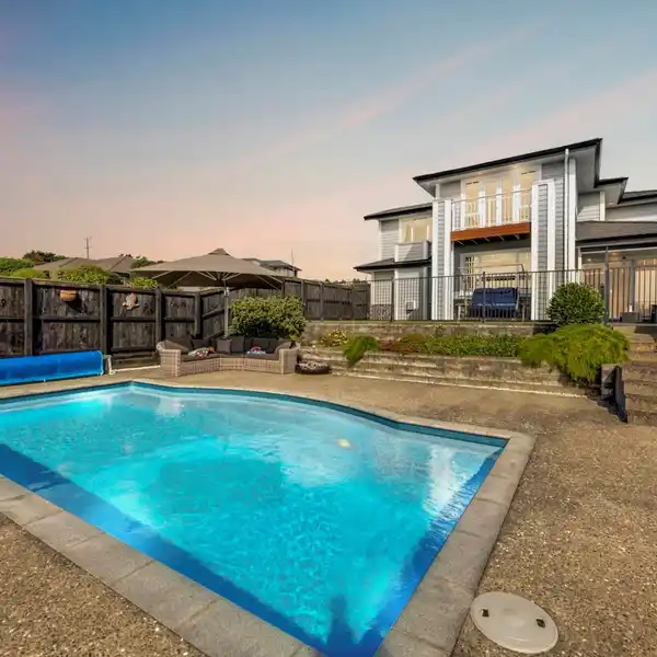 UNFORGETTABLE CAPE COD INSPIRED HOME