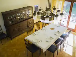 Fantastic Townhouse in Coveted Area of Porto