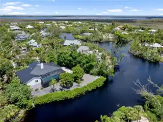Impeccably Located Old Florida-Style Lakefront Home
