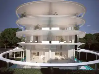 Contemporary Penthouse with Luxurious Amenities and Sea Views