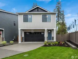 Modern Farmhouse-style Home in Coyote Ridge