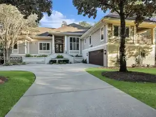 Elegant First-Floor Primary Suite with Office Space
