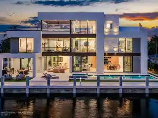 New Ultra-modern Gated Deepwater Estate