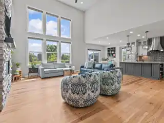 Luxury Living with Cutting-Edge Smart Features