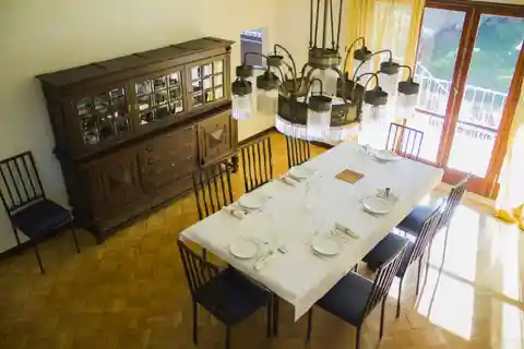 Fantastic Townhouse in Coveted Area of Porto