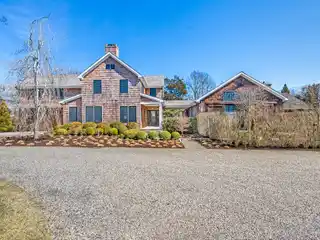 Magnificent Five Bedroom Home for Lease