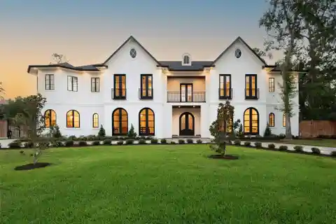 Incredible New Construction