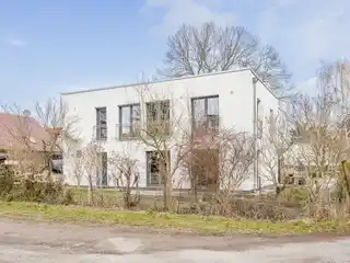 Modern Bauhaus-style Town Villa
