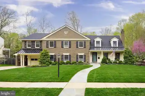 Turn-key Oasis with Outdoor Entertaining Haven