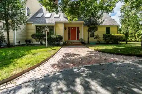 True Waterfront Oasis with Breathtaking Sunsets