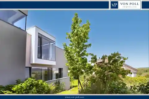 Spacious and Luxuriously Furnished Villa