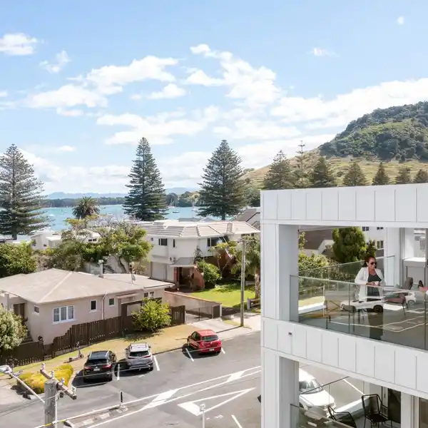 PREMIUM PENTHOUSE AT THE CASCADES