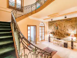 Superb Turn-of-the-century Mansion