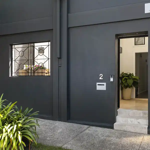 A RESIDENCE THAT REDEFINES URBAN LUXURY