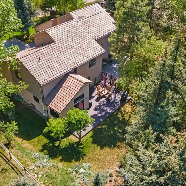 BEAUTIFULLY UPDATED HOME ON A QUIET SIDE STREET