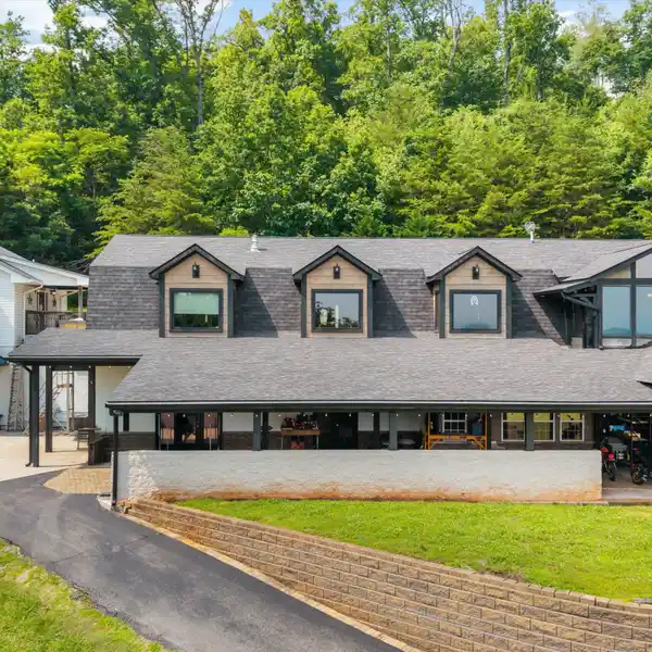 ONE-OF-A-KIND MULTIGENERATIONAL PROPERTY
