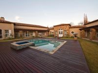 PERFECTLY POSITIONED WITH SPRAWLING LAWNS