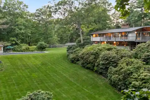 Custom Mid-Century Deck House