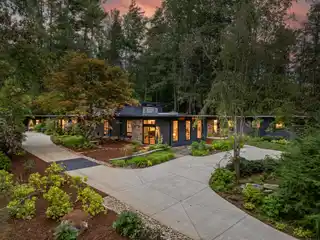 Lawrence Traber-Designed Masterpiece