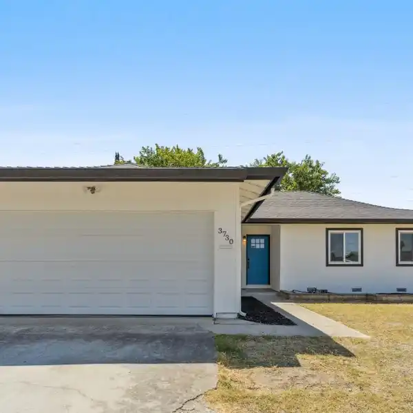 BEAUTIFULLY UPDATED HOME IN IRVINGTON