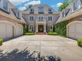 Exceptional Home in an Unbeatable Location