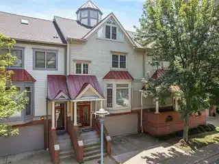 Sophisticated Herr's Island Townhome