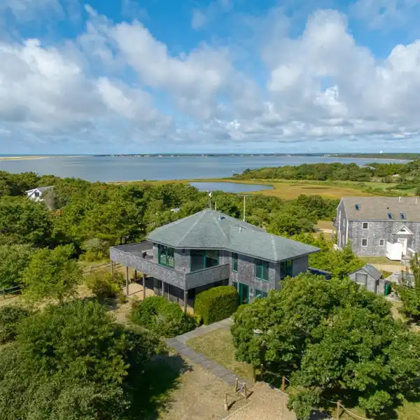 CHAPPY BEACH HOUSE