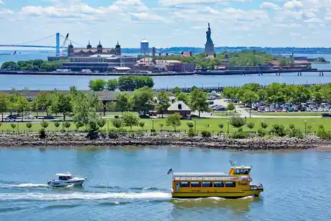 Luxury Living at Clermont Cove