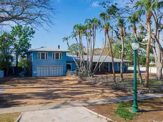 Rare Waterfront Property in Bay Point Park
