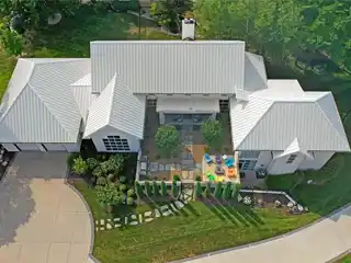 A Showstopper in Every Sense