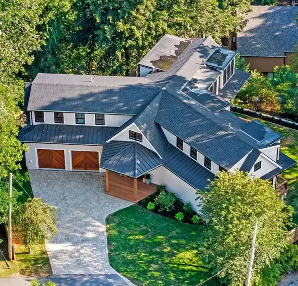 BRAND NEW COASTAL RETREAT OVERLOOKING SALEM HARBOR