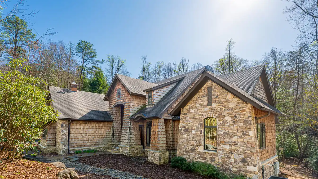 Custom Home in Drovers Road Preserve