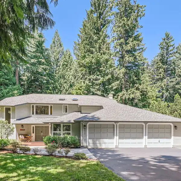 GORGEOUS PROPERTY IN COVETED SALISH ESTATES