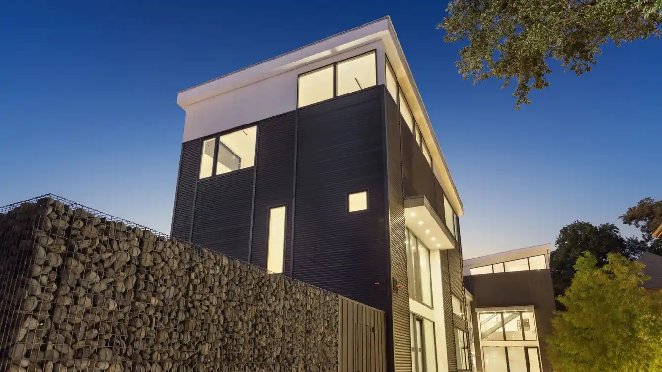 An Urban Oasis of Style and Design