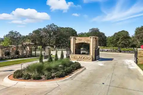 Cul-De-Sac Homesite in Gated Villagio