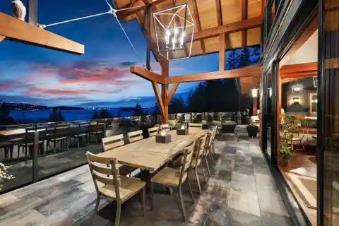 Stunning Ocean View Property
