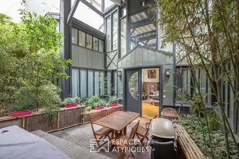 House-Style Duplex with a Green Terrace